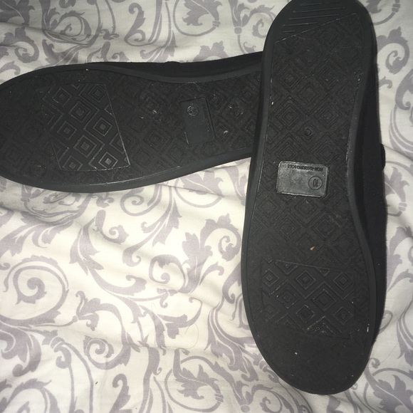 Black Canvas Shoes - Picture 5 of 5